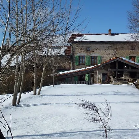 Les Deux Freres 게스트하우스